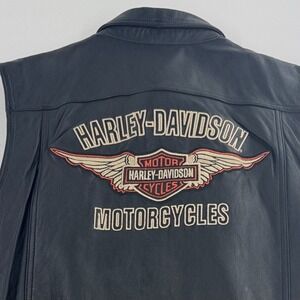 Harley Davidson Black Leather Biker Vest MENS Snap Close Embroidered Logo Size M